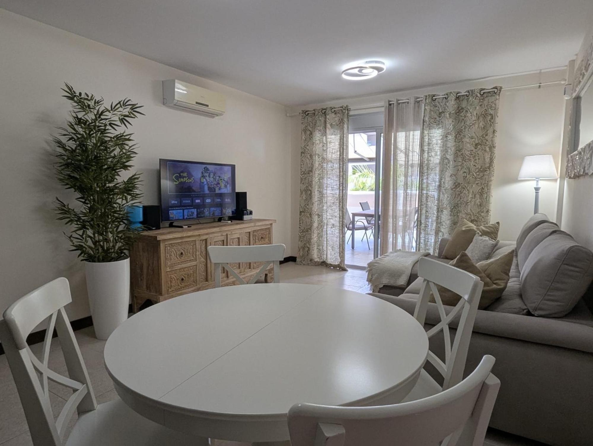 אדחה Cozy Apartment In Playa Paraiso מראה חיצוני תמונה